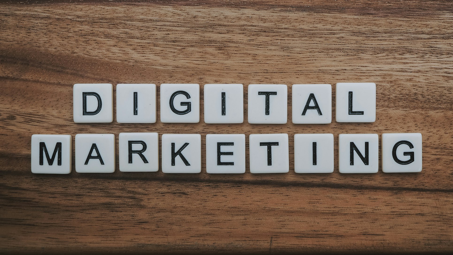 How to Hire the Best Digital Marketing Expert or Agency in Dubai